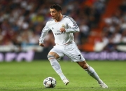 开云平台-跨界征服，从亚特兰大足球场到F1赛道，德里赫特的双重统治日