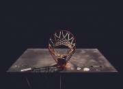 开云体育平台APP-赛道与绿茵场的双重奏鸣，F1街道赛焦点战与比利亚雷亚尔的丹麦击溃