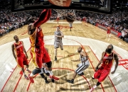 开云体育入口-舞台越大越强，克瓦拉茨赫利亚的魔力与皇马厄瓜多尔之战的启示