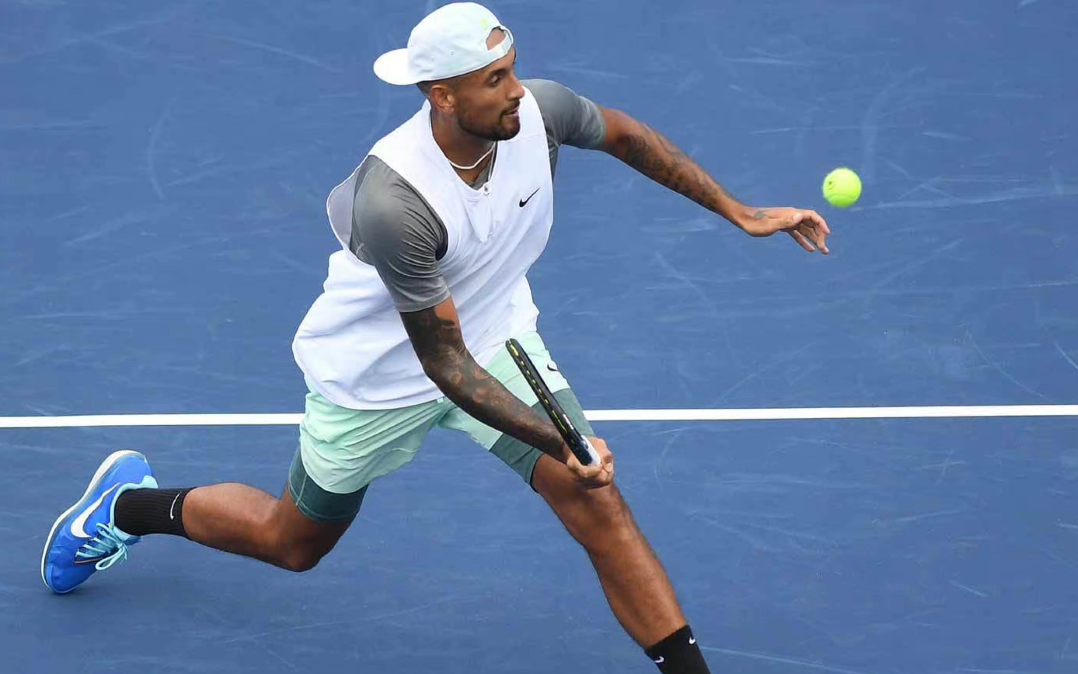 包含美国网球队横扫世界网球队,克耶高斯制霸全场的词条 包含美国网球队横扫世界网球队,克耶高斯制霸全场的词条