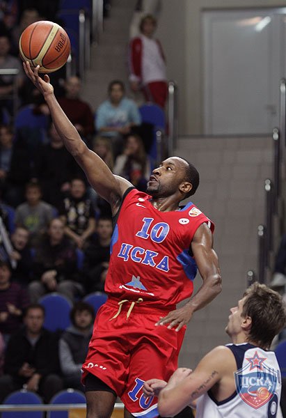 俄罗斯篮球超级联赛:莫斯科中央陆军队握手决赛的简单介绍 俄罗斯篮球超级联赛:莫斯科中央陆军队握手决赛的简单介绍