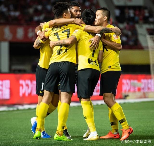 国安惊险逆转富德，赢得四连胜