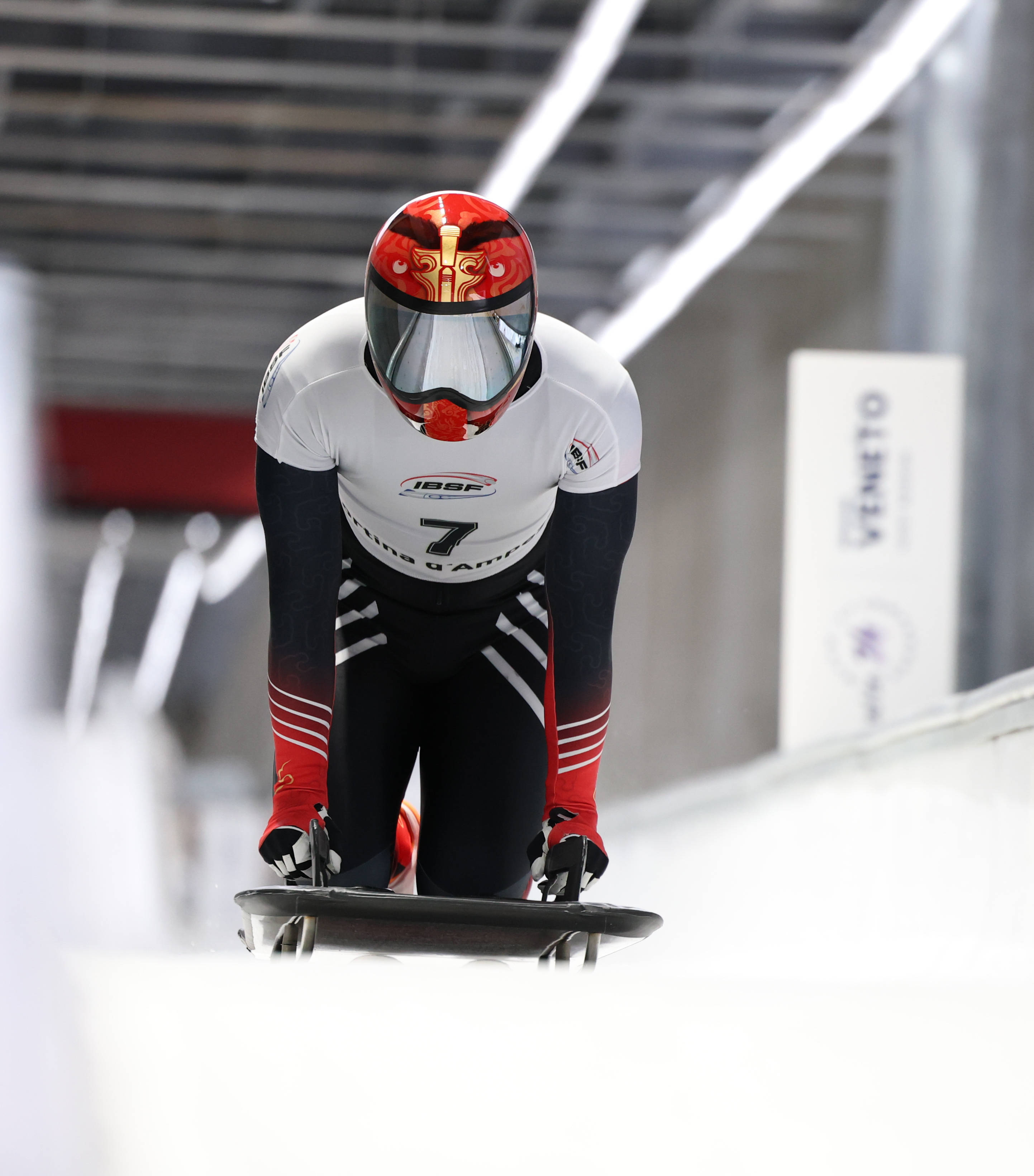 挪威代表团在雪车项目中力争前进