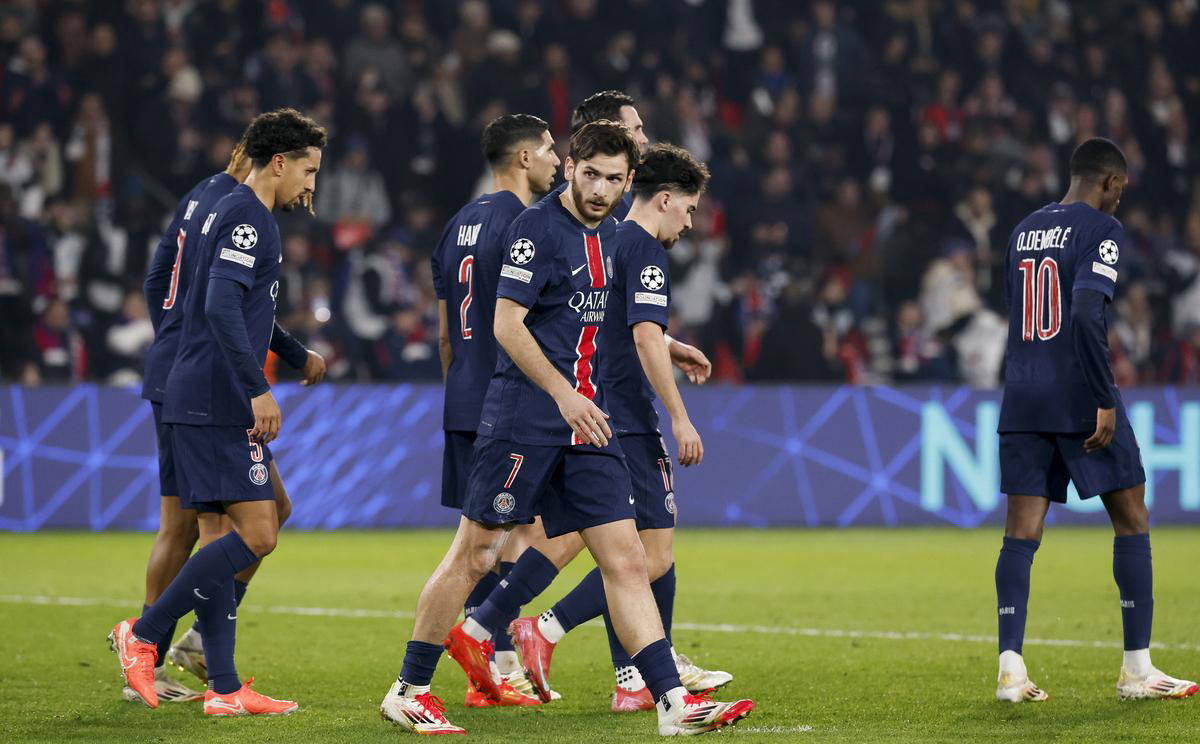 巴黎迎战皇马，双方对决备受瞩目