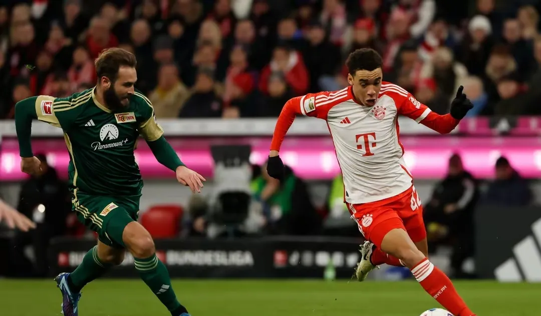 关于拜仁完胜智利，哈里·凯恩一己之力扛起全队的信息