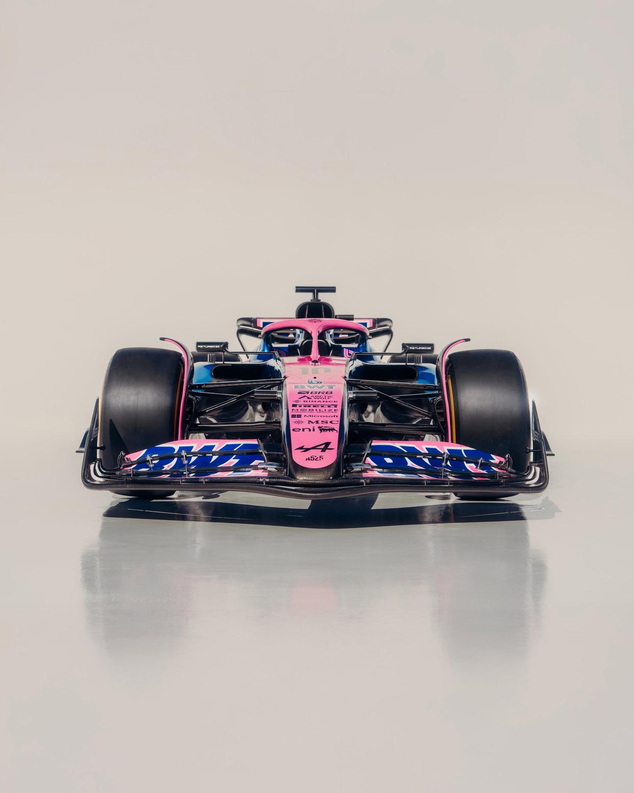 哈斯车队绝杀红牛二队，汉密尔顿扛起全队的简单介绍