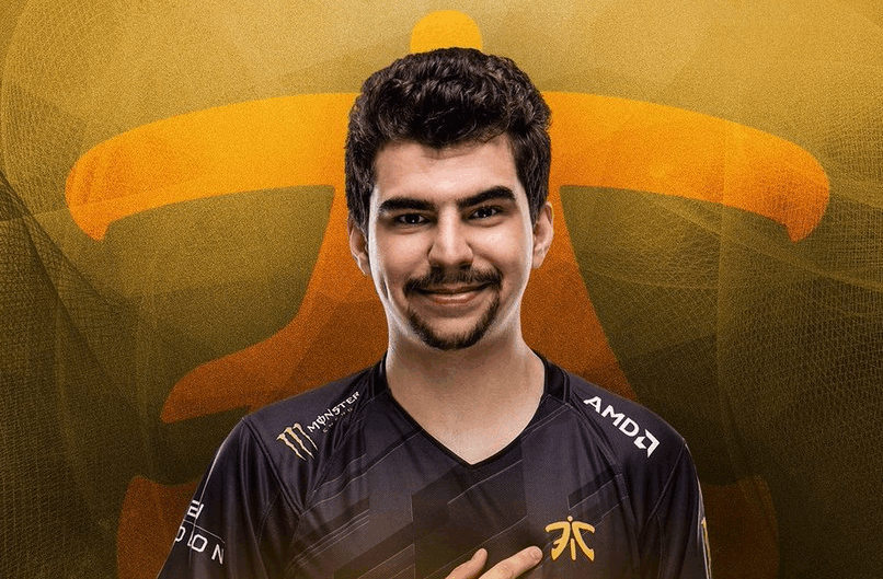 JDG翻盘FNC，Bwipo打破历史纪录的简单介绍