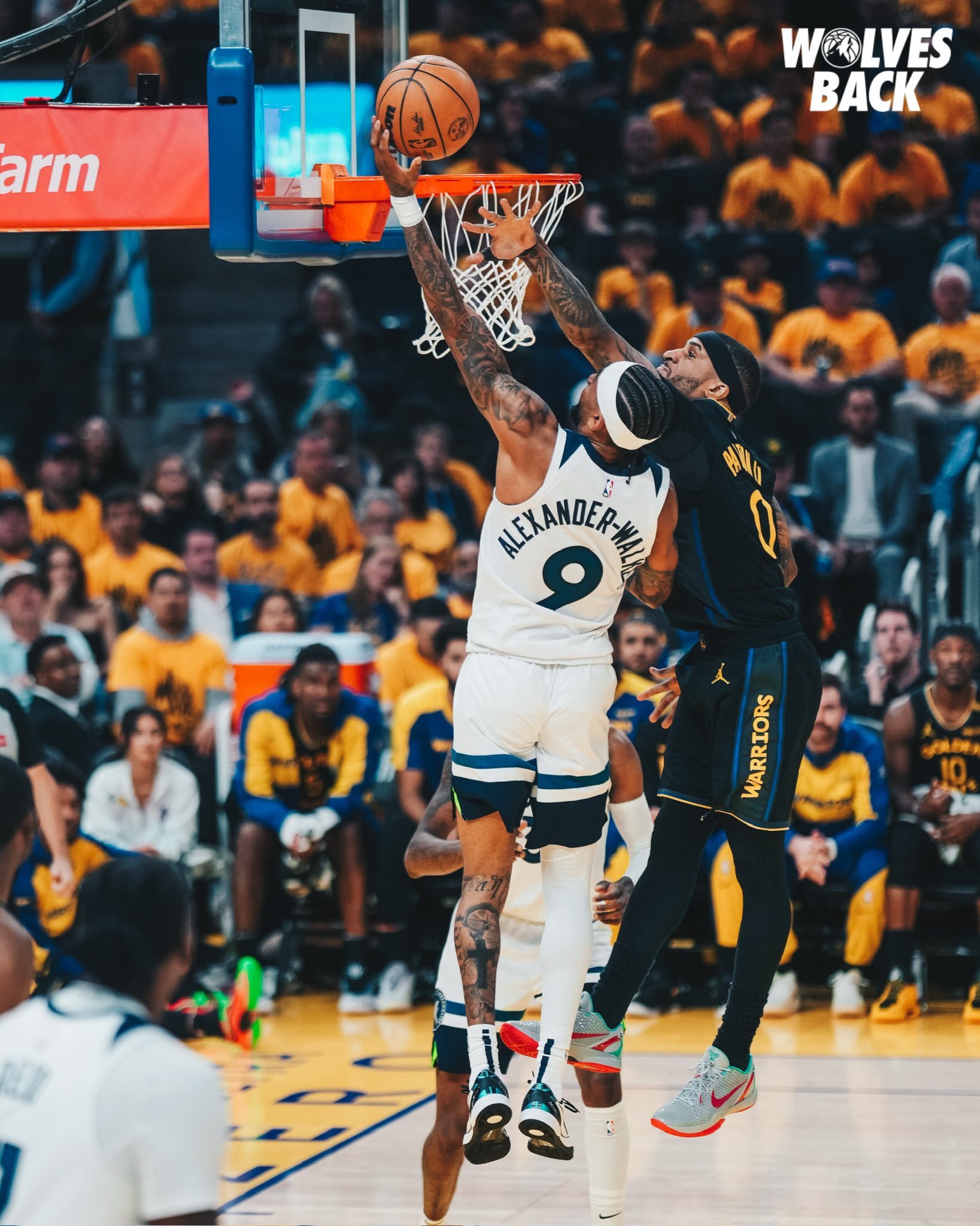 关于波兰男篮翻盘雄鹿，恩比德高光表现的信息