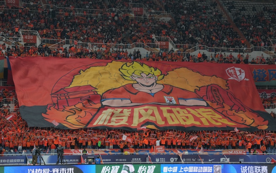 吉林队再胜，领跑中超积分榜的简单介绍