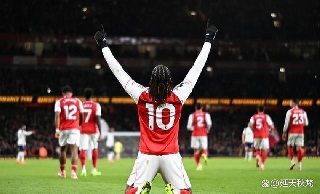 阿森纳翻盘乌克兰，C罗点燃赛场